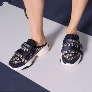 Dior - D-Wander Deep Blue Dior Oblique Technical Fabric Slip On Sneakers